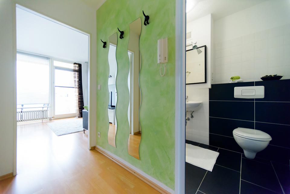 Premium 1-room-apartment, 33 sqm, Munich, Harras, with swimming pool